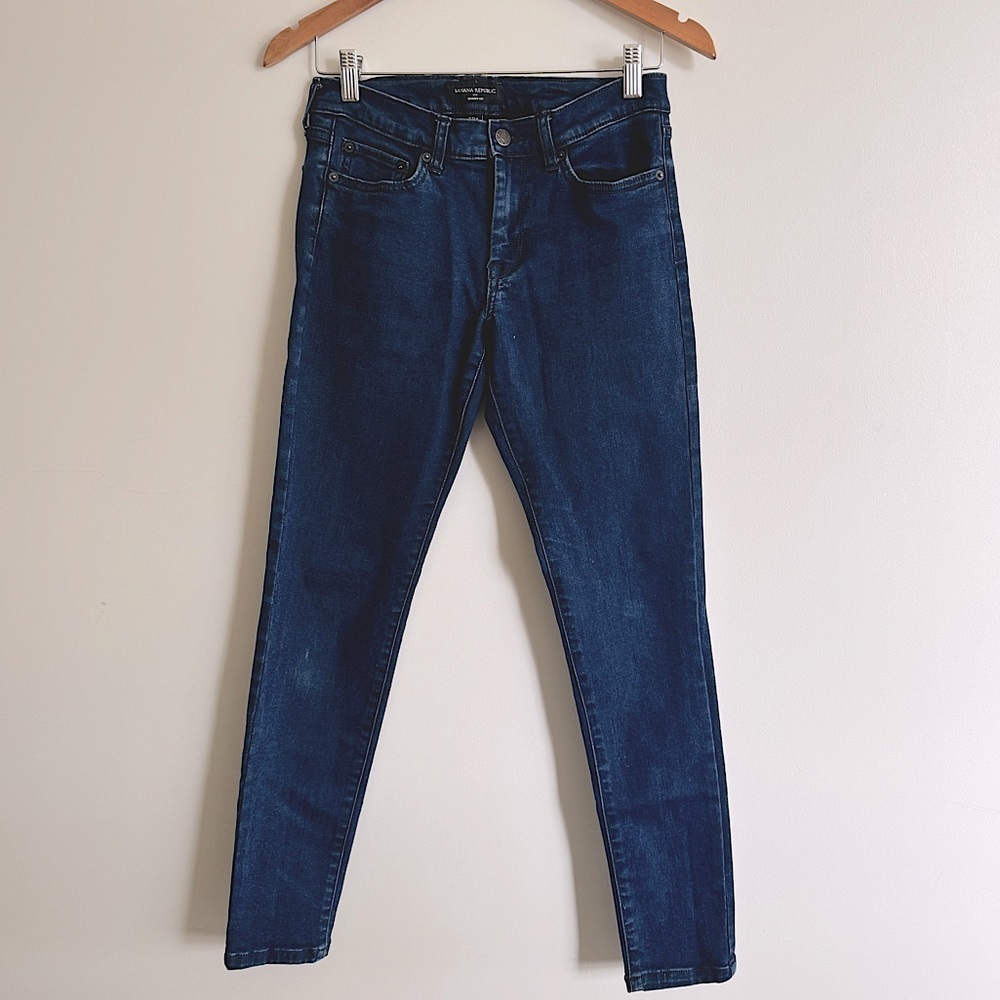 Banana Republic Skinny Fit Dark Wash Jean 27